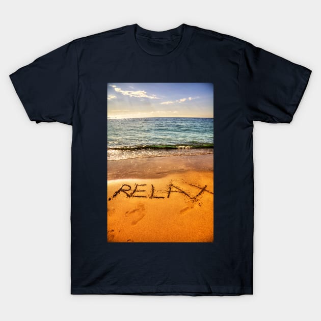 Relax T-Shirt by tommysphotos